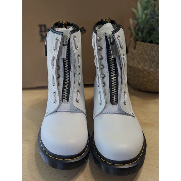 Dr. Martens 1460 Women's Twin Zip White Sendal Leather Combat Boots UK 8 NIB - Picture 6 of 15